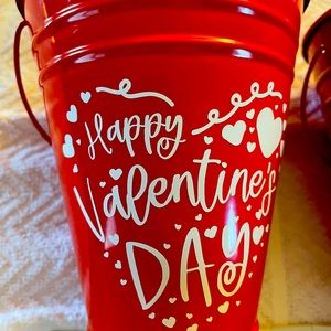 Customized Buckets/Tins